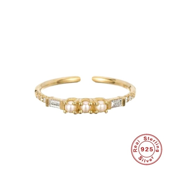 Trio of Pearls and Crystal CZ Baguettes Resizable Gold-Plated Stamped S925 - Picture 2 of 6